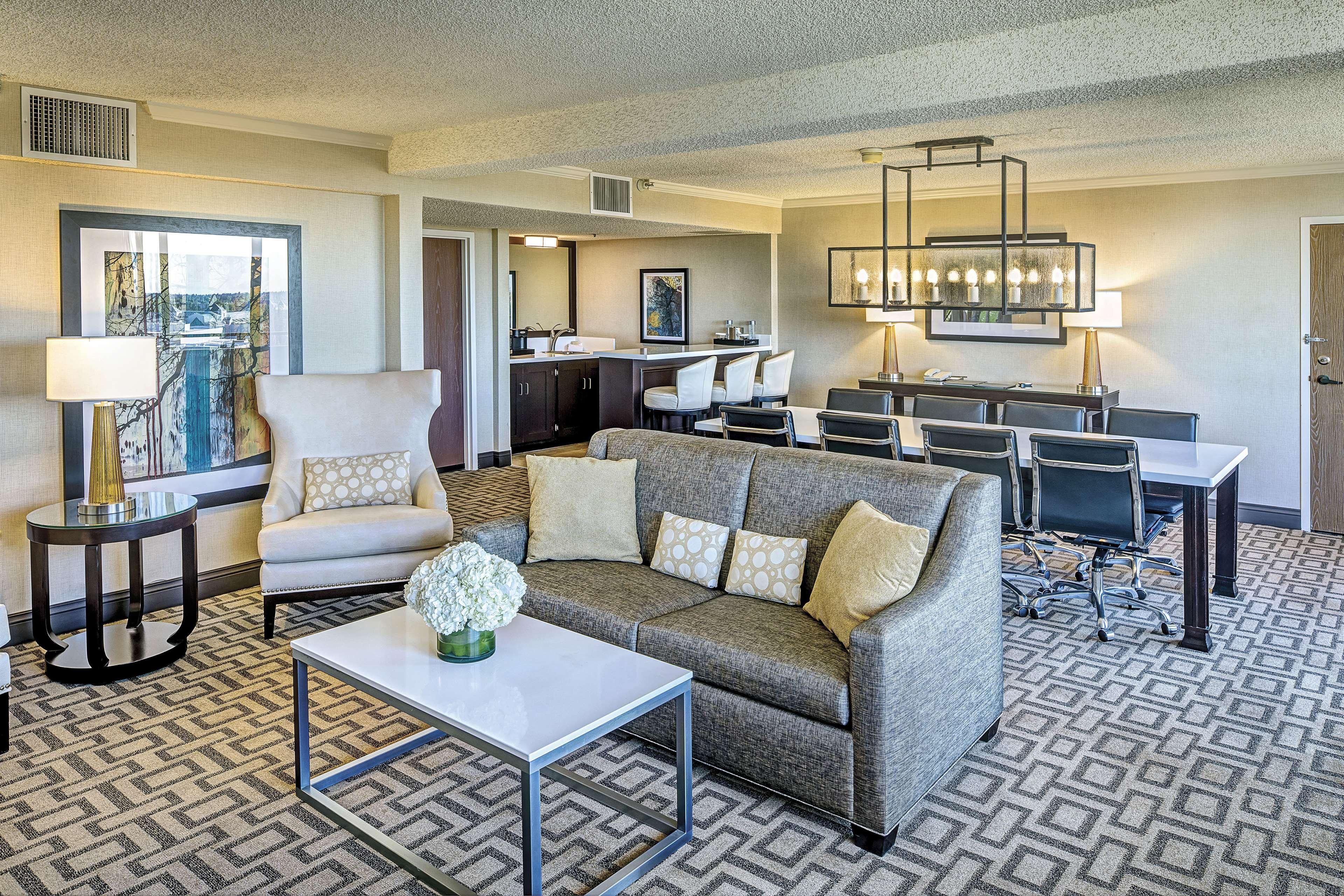 Hotel Hilton Sacramento Arden West Exterior foto