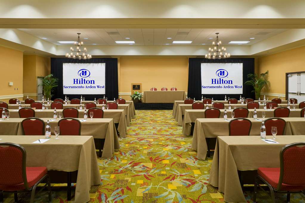Hotel Hilton Sacramento Arden West Facilidades foto